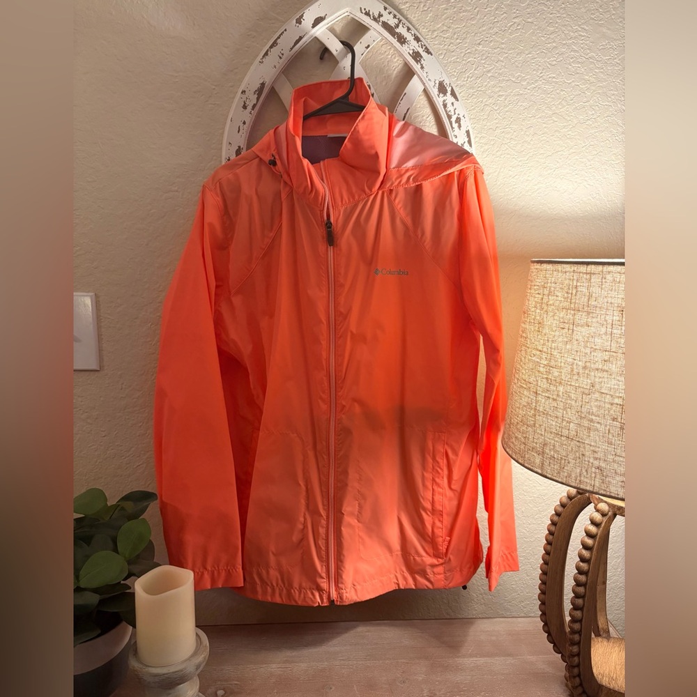 Columbia Coral Raincoat